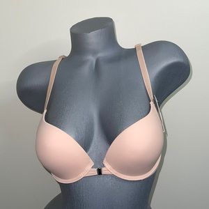 Push Up Racerback Lace Front Close Light Padded T- Shirt Bra. New Arrival